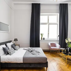  Apartment Cracovian - Loft Affair