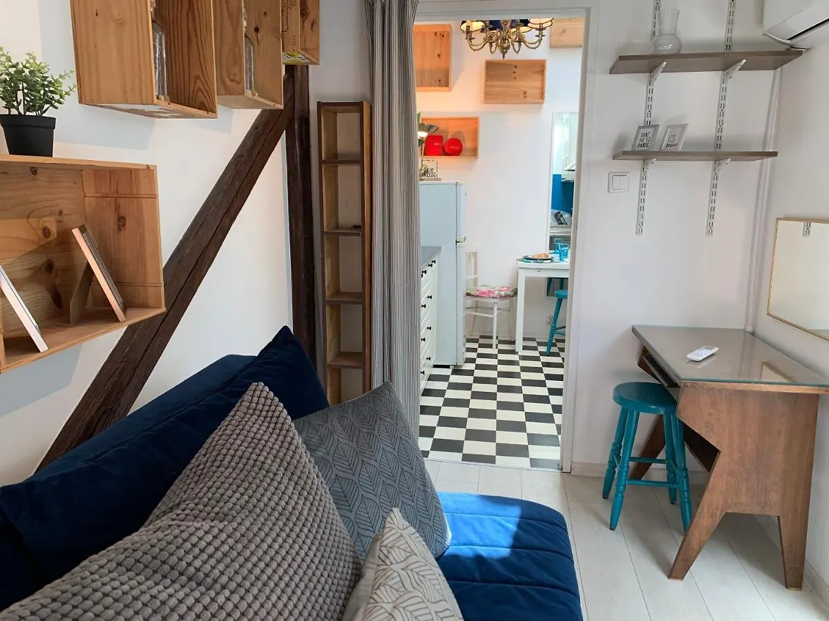 Apartment Quiet Corner Studio Krakow Poland
